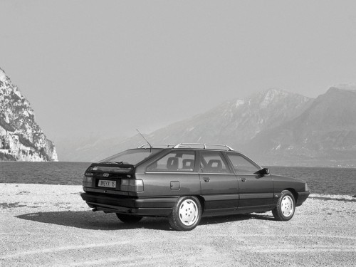 Характеристики автомобиля Audi 100 1.8 MT quattro (01.1988 - 11.1990): фото, вместимость, скорость, двигатель, топливо, масса, отзывы