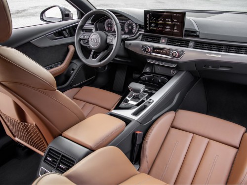 Характеристики автомобиля Audi A4 2.0 35 TFSI S tronic Design (10.2020 - 12.2022): фото, вместимость, скорость, двигатель, топливо, масса, отзывы
