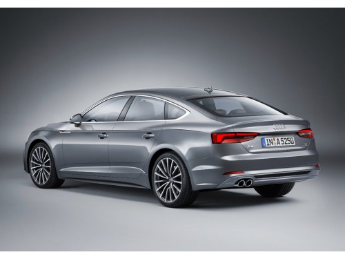 Характеристики автомобиля Audi A5 2.0 45 TFSI quattro S tronic Design (12.2016 - 07.2020): фото, вместимость, скорость, двигатель, топливо, масса, отзывы