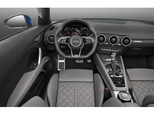 Характеристики автомобиля Audi TT 1.8 TFSI MT (09.2015 - 11.2015): фото, вместимость, скорость, двигатель, топливо, масса, отзывы
