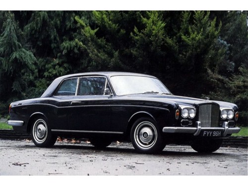 Характеристики автомобиля Bentley T-Series 6.2 AT T James Young (05.1966 - 10.1967): фото, вместимость, скорость, двигатель, топливо, масса, отзывы