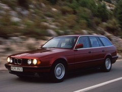 BMW 5-Series 518i MT (09.1991 - 02.1994)