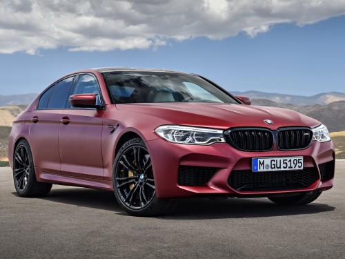Характеристики автомобиля BMW M5 4.4 AT M5 Competition (07.2018 - 06.2020): фото, вместимость, скорость, двигатель, топливо, масса, отзывы