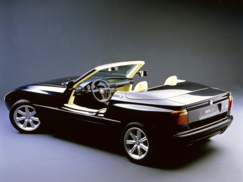 Характеристики автомобиля BMW Z1 2.5 MT (07.1988 - 06.1991): фото, вместимость, скорость, двигатель, топливо, масса, отзывы