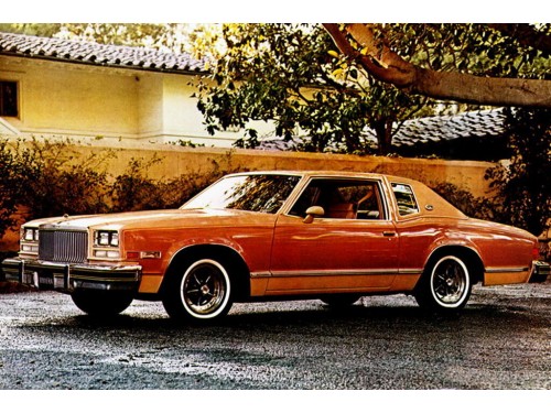 Характеристики автомобиля Buick Riviera 5.7 AT Riviera (10.1977 - 09.1978): фото, вместимость, скорость, двигатель, топливо, масса, отзывы