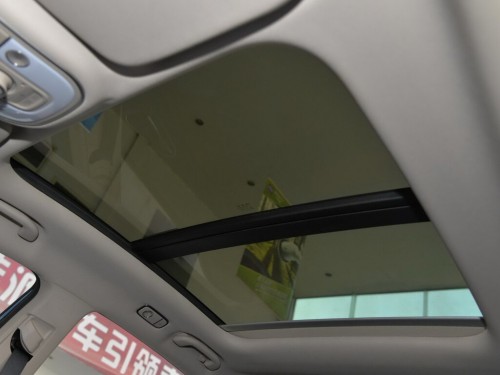 Характеристики автомобиля BYD Yuan 1.5 DCT Cool Connected (04.2017 - 02.2019): фото, вместимость, скорость, двигатель, топливо, масса, отзывы
