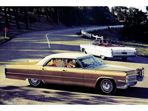 Характеристики автомобиля Cadillac DeVille 7.7 AT Sedan de Ville (10.1967 - 12.1968): фото, вместимость, скорость, двигатель, топливо, масса, отзывы
