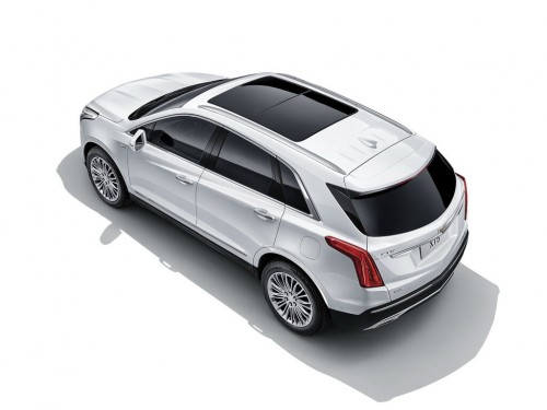 Характеристики автомобиля Cadillac XT5 2.0T AT 28T Technology (02.2020 - 01.2021): фото, вместимость, скорость, двигатель, топливо, масса, отзывы