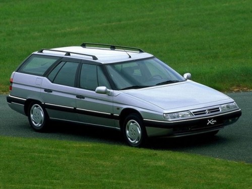 Характеристики автомобиля Citroen XM 2.1 D MT SX (09.1994 - 09.2000): фото, вместимость, скорость, двигатель, топливо, масса, отзывы