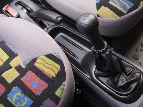 Характеристики автомобиля Daewoo Matiz 0.8 MT M 22 (10.2013 - 10.2015): фото, вместимость, скорость, двигатель, топливо, масса, отзывы
