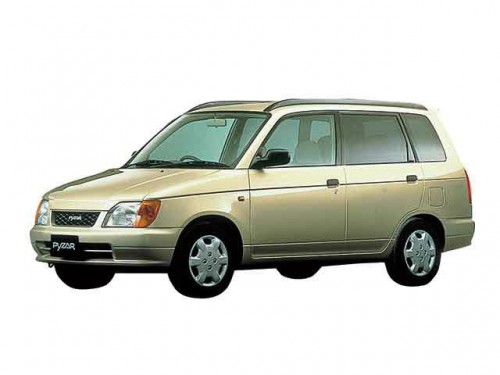 Характеристики автомобиля Daihatsu Pyzar 1.5 CX (08.1996 - 08.1997): фото, вместимость, скорость, двигатель, топливо, масса, отзывы