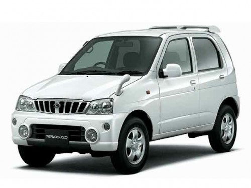 Характеристики автомобиля Daihatsu Terios Kid 660 aero down custom X (11.2000 - 07.2003): фото, вместимость, скорость, двигатель, топливо, масса, отзывы