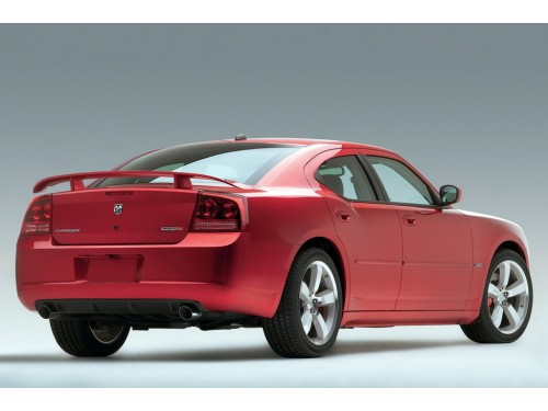 Характеристики автомобиля Dodge Charger 5.7 AT R/T (09.2008 - 12.2010): фото, вместимость, скорость, двигатель, топливо, масса, отзывы