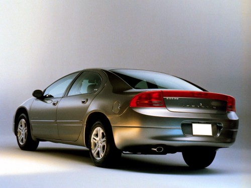 Характеристики автомобиля Dodge Intrepid 2.7 AT Base (09.1997 - 08.2000): фото, вместимость, скорость, двигатель, топливо, масса, отзывы