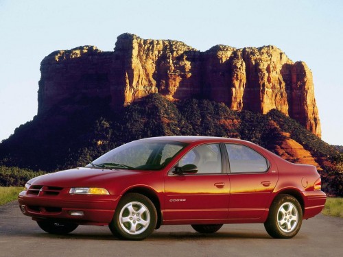 Характеристики автомобиля Dodge Stratus 2.0 MT Base (02.1995 - 01.2000): фото, вместимость, скорость, двигатель, топливо, масса, отзывы