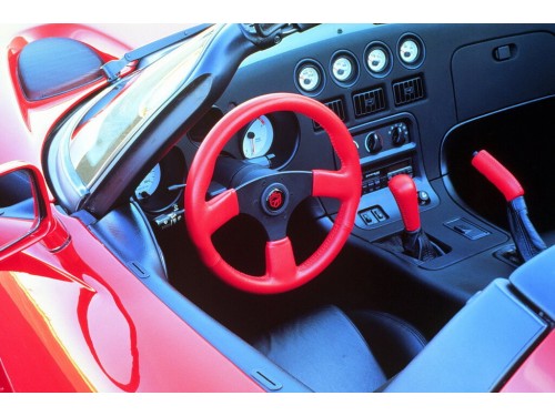 Характеристики автомобиля Dodge Viper 8.0 MT RT/10 (06.1995 - 05.2002): фото, вместимость, скорость, двигатель, топливо, масса, отзывы