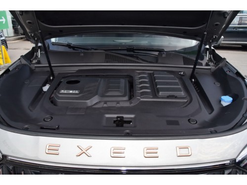 Характеристики автомобиля EXEED VX 2.0T AT AWD Xingrui 400T (04.2023 - н.в.): фото, вместимость, скорость, двигатель, топливо, масса, отзывы
