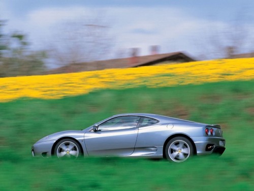 Характеристики автомобиля Ferrari 360 3.6 AMT Modena (03.1999 - 03.2005): фото, вместимость, скорость, двигатель, топливо, масса, отзывы