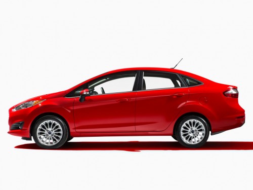 Характеристики автомобиля Ford Fiesta 1.6 MT Trend Plus (06.2015 - 09.2016): фото, вместимость, скорость, двигатель, топливо, масса, отзывы