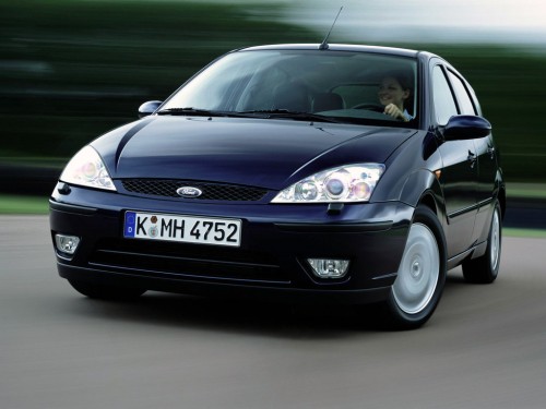 Характеристики автомобиля Ford Focus 1.6 AT (08.2002 - 03.2005): фото, вместимость, скорость, двигатель, топливо, масса, отзывы