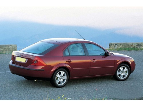 Характеристики автомобиля Ford Mondeo 2.0 Di MT Trend (09.2000 - 05.2003): фото, вместимость, скорость, двигатель, топливо, масса, отзывы