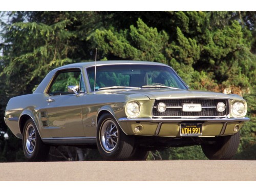 Характеристики автомобиля Ford Mustang 3.3 AT Mustang Hardtop Six (08.1966 - 08.1967): фото, вместимость, скорость, двигатель, топливо, масса, отзывы