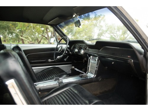 Характеристики автомобиля Ford Mustang 3.3 AT Mustang Hardtop Six (08.1966 - 08.1967): фото, вместимость, скорость, двигатель, топливо, масса, отзывы