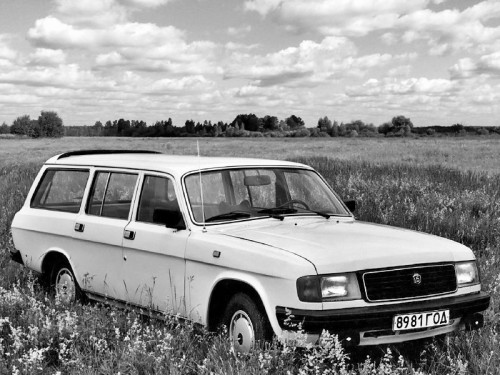 Характеристики автомобиля ГАЗ 3102 Волга 2.3 MT (01.1996 - 11.2008): фото, вместимость, скорость, двигатель, топливо, масса, отзывы