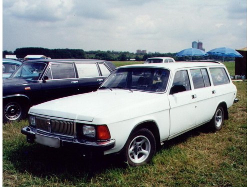Характеристики автомобиля ГАЗ 3102 Волга 2.4 MT (12.1981 - 12.1991): фото, вместимость, скорость, двигатель, топливо, масса, отзывы