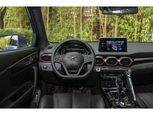 Характеристики автомобиля Haima 8S 1.6TGDI AT Supreme (11.2020 - н.в.): фото, вместимость, скорость, двигатель, топливо, масса, отзывы