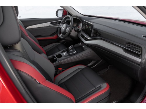Характеристики автомобиля Haval F7x 1.5 SAT 4WD Premium (02.2022 - н.в.): фото, вместимость, скорость, двигатель, топливо, масса, отзывы