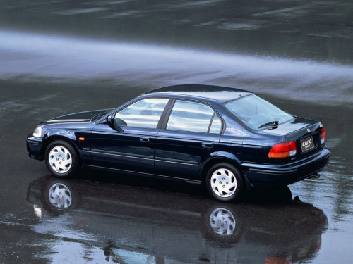 Характеристики автомобиля Honda Civic Ferio 1.3 EL (09.1996 - 07.1997): фото, вместимость, скорость, двигатель, топливо, масса, отзывы