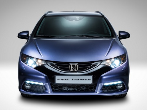 Характеристики автомобиля Honda Civic 1.8 AT Executive (01.2014 - 01.2015): фото, вместимость, скорость, двигатель, топливо, масса, отзывы