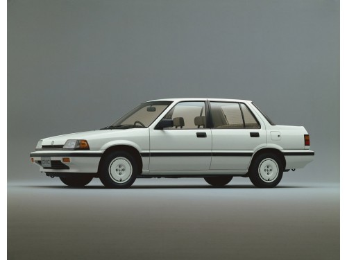 Характеристики автомобиля Honda Civic 35M (10.1983 - 08.1987): фото, вместимость, скорость, двигатель, топливо, масса, отзывы