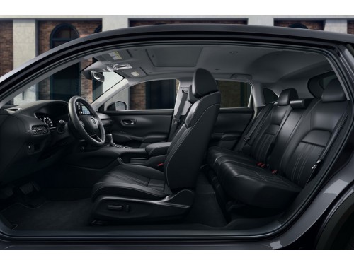Характеристики автомобиля Honda HR-V 2.0 CVT AWD EX-L (06.2022 - н.в.): фото, вместимость, скорость, двигатель, топливо, масса, отзывы