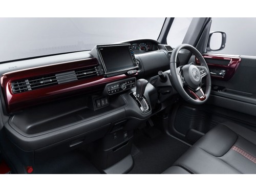 Характеристики автомобиля Honda N-BOX 660 EX 4WD (12.2020 - 11.2021): фото, вместимость, скорость, двигатель, топливо, масса, отзывы
