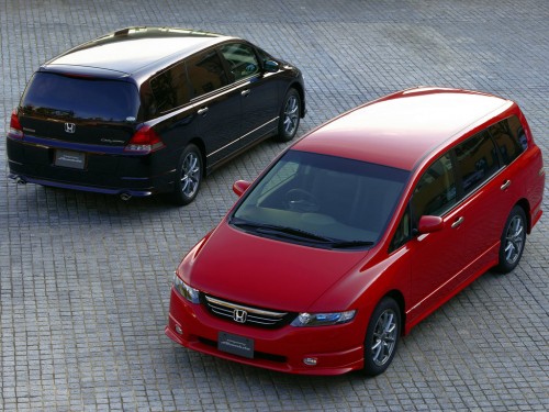 Характеристики автомобиля Honda Odyssey 2.4 B 4WD (02.2007 - 09.2008): фото, вместимость, скорость, двигатель, топливо, масса, отзывы