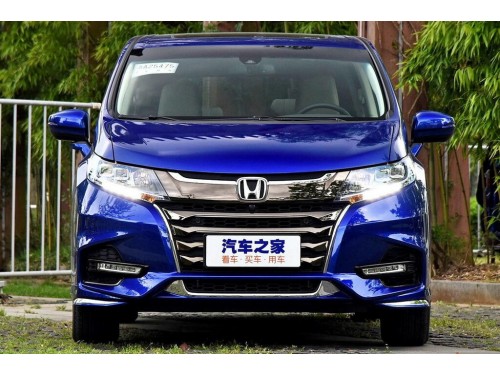 Характеристики автомобиля Honda Odyssey 2.0 e-CVT Smart (04.2019 - 11.2021): фото, вместимость, скорость, двигатель, топливо, масса, отзывы