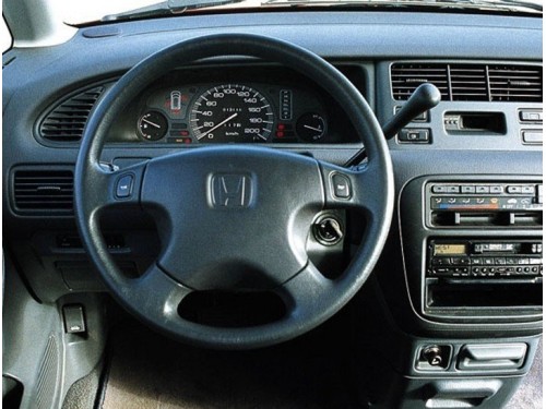 Характеристики автомобиля Honda Shuttle 2.3 AT ES (03.1995 - 08.1998): фото, вместимость, скорость, двигатель, топливо, масса, отзывы