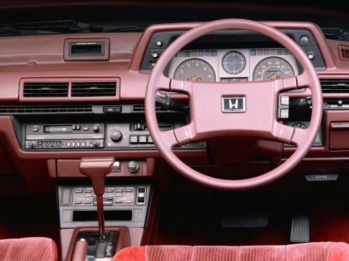 Характеристики автомобиля Honda Vigor 1.8 ME (09.1981 - 05.1983): фото, вместимость, скорость, двигатель, топливо, масса, отзывы