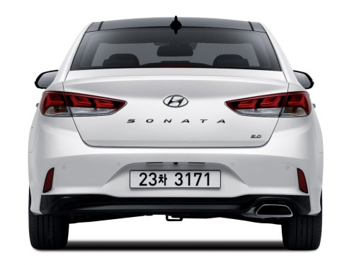 Характеристики автомобиля Hyundai Sonata 2.0 HEV Nuu-GDi AT Premium Special (05.2017 - 05.2019): фото, вместимость, скорость, двигатель, топливо, масса, отзывы