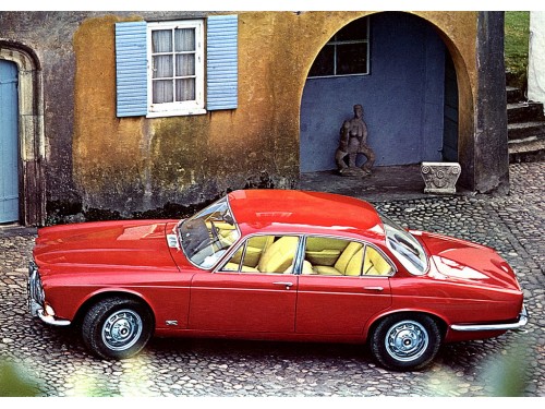 Характеристики автомобиля Jaguar XJ 4.2 AT (09.1973 - 02.1979): фото, вместимость, скорость, двигатель, топливо, масса, отзывы