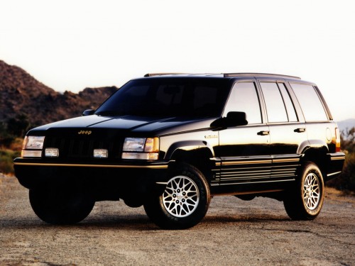 Характеристики автомобиля Jeep Grand Cherokee 4.0 AT 2WD Laredo (01.1993 - 08.1995): фото, вместимость, скорость, двигатель, топливо, масса, отзывы