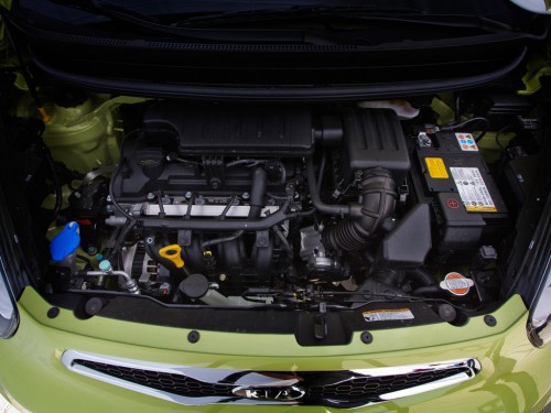 Характеристики автомобиля Kia Picanto 1.0 MT Business Line (04.2012 - 10.2013): фото, вместимость, скорость, двигатель, топливо, масса, отзывы