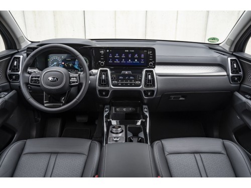 Характеристики автомобиля Kia Sorento 2.2 D DCT 2WD Trendy (03.2020 - н.в.): фото, вместимость, скорость, двигатель, топливо, масса, отзывы