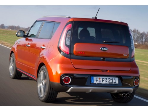 Характеристики автомобиля Kia Soul 1.6 AT Classic RED Line (10.2017 - 02.2018): фото, вместимость, скорость, двигатель, топливо, масса, отзывы
