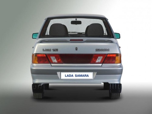 Характеристики автомобиля Лада 2115 Самара 1.5 MT Базовая (01.1998 - 03.2000): фото, вместимость, скорость, двигатель, топливо, масса, отзывы