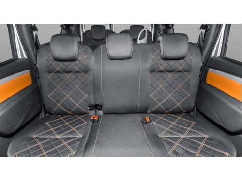 Характеристики автомобиля Лада Ларгус Кросс 1.6 MT Luxe 5 мест (06.2015 - 01.2016): фото, вместимость, скорость, двигатель, топливо, масса, отзывы