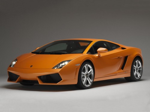 Характеристики автомобиля Lamborghini Gallardo 5.2 AMT LP570-4 Superleggera (03.2010 - 09.2012): фото, вместимость, скорость, двигатель, топливо, масса, отзывы