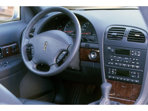 Характеристики автомобиля Lincoln LS 3.0 AT LS V6 w/Sport Pkg (06.1999 - 05.2001): фото, вместимость, скорость, двигатель, топливо, масса, отзывы